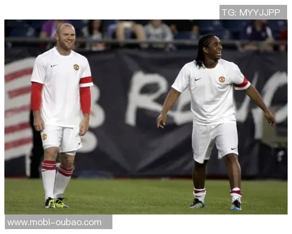 鲁尼盛赞朴智星：他是被低估的传奇队友忘记他简直荒谬